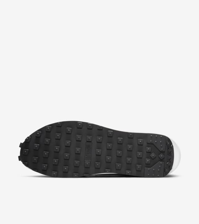 ld waffle sacai fragment light smoke grey